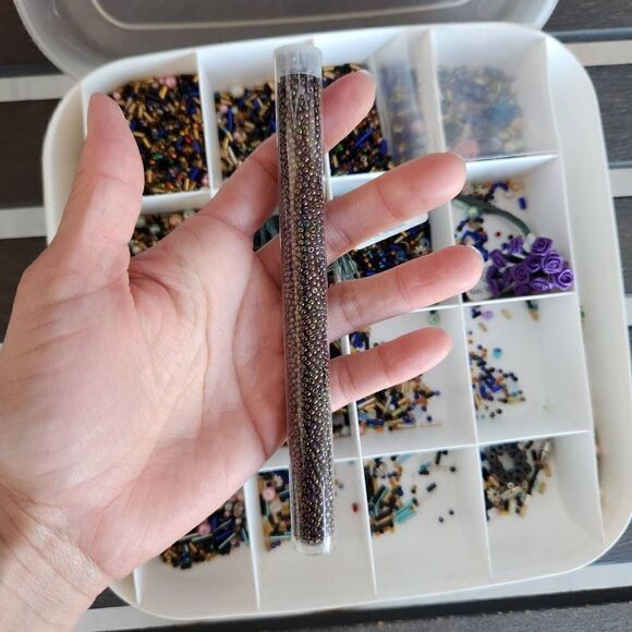 Beads miniature with case assorted variety ball beads cylinder gold pink blue - Picture 3 of 4